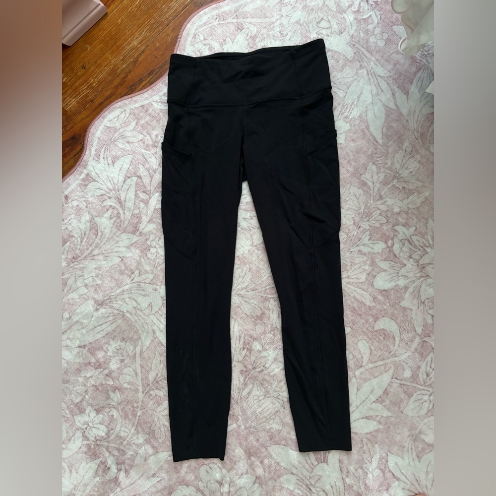 Lululemon Fast and Free leggings 25”